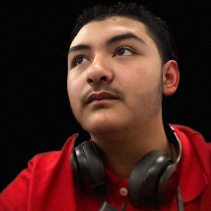 Meet your Posher, César